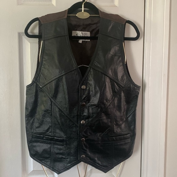 Ash Creek Trading Jackets & Blazers - Ash Creek Trading Leather Vest Size L